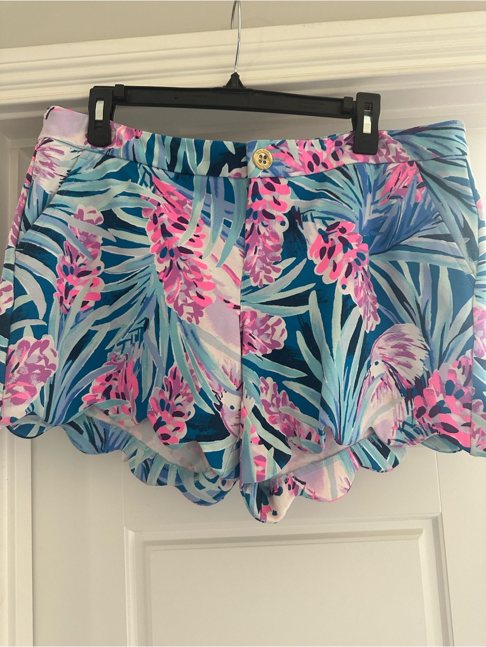 EUC Lilly Pulitzer Pink & Teal Tropical Scallop Hem High Waist Shorts